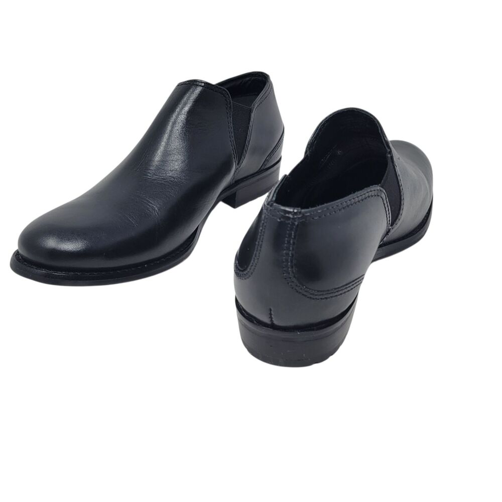 LL BEAN Women's Black Leather Slip On Loafer Shoes 501868 size 8M
